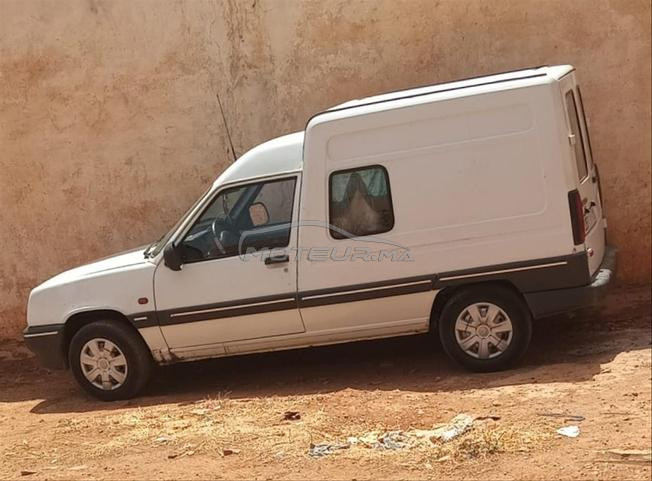 Renault Express Diesel Manuelle 2000 à Tiznit