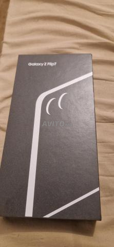 Samsung flip 7 256 giga neuf - 2