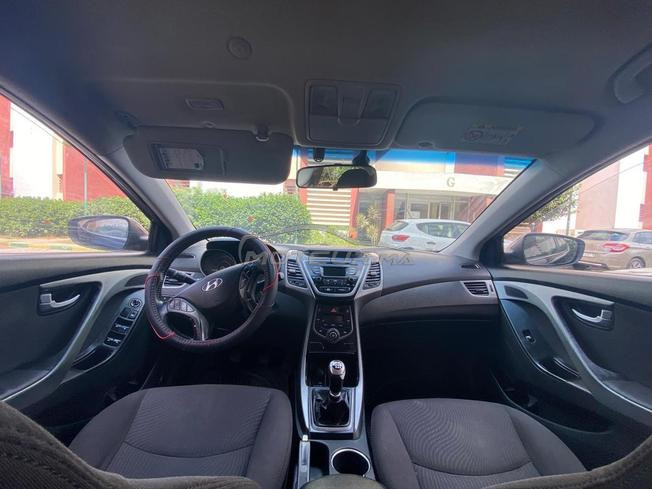 Hyundai elentra 2015