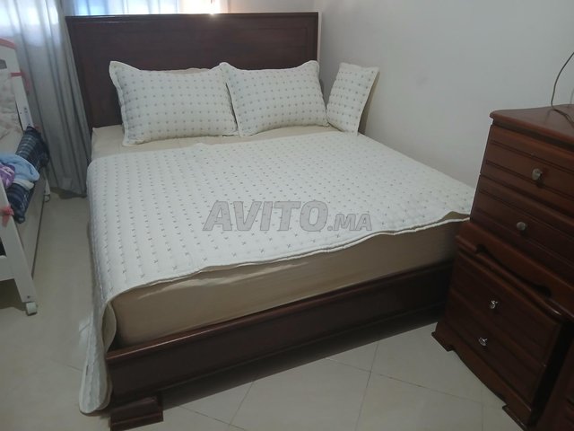 Chambre à coucher en cèdre ( larz )