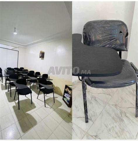 Tables et chaises pour salle de classe de Uspid