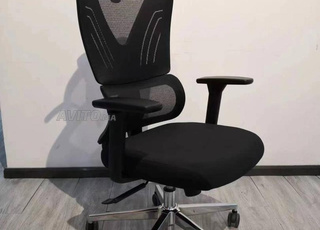 Chaise de bureau en mesh\ fauteuil en cuir dispo