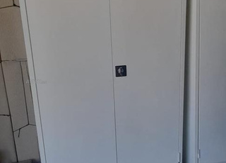 خزائن معدنية للتخزين