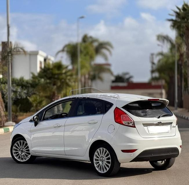 FORD FIESTA TITANIUM DIÉSEL 