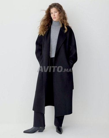 معطف RESERVED مصنوع من الصوف المختلط