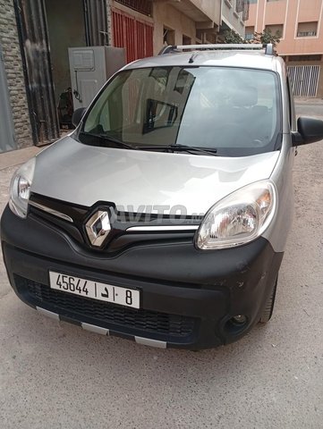 رينو كانغو ديزل يدوية 2021 في الدار البيضاء