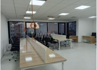 مكاتب خشبية فاخرة عالية الجودة