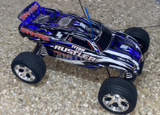 TRAXXAS RUSTLER