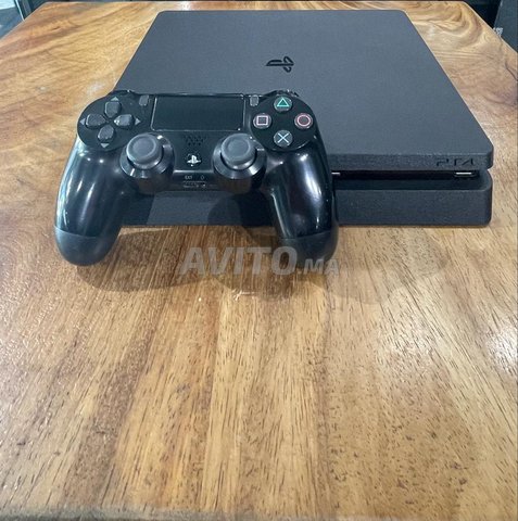 PlayStation 4 Slim