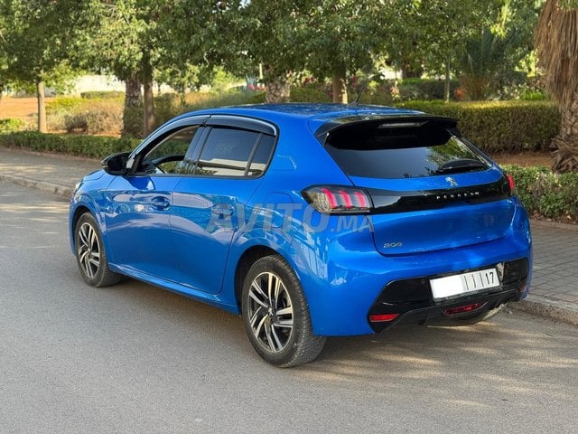 Peugeot 208 version Allure Modèle 2022 
