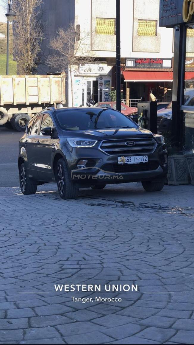 ford kuga titanium automatique