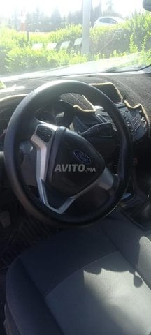 فورد فييستا إيسنس مانيوال 2013 في مراكش