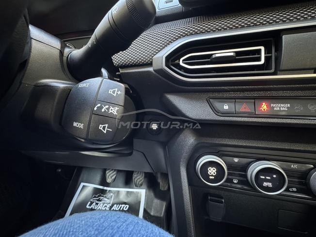 Dacia sandero tout option 3amra o ba9a jdida 