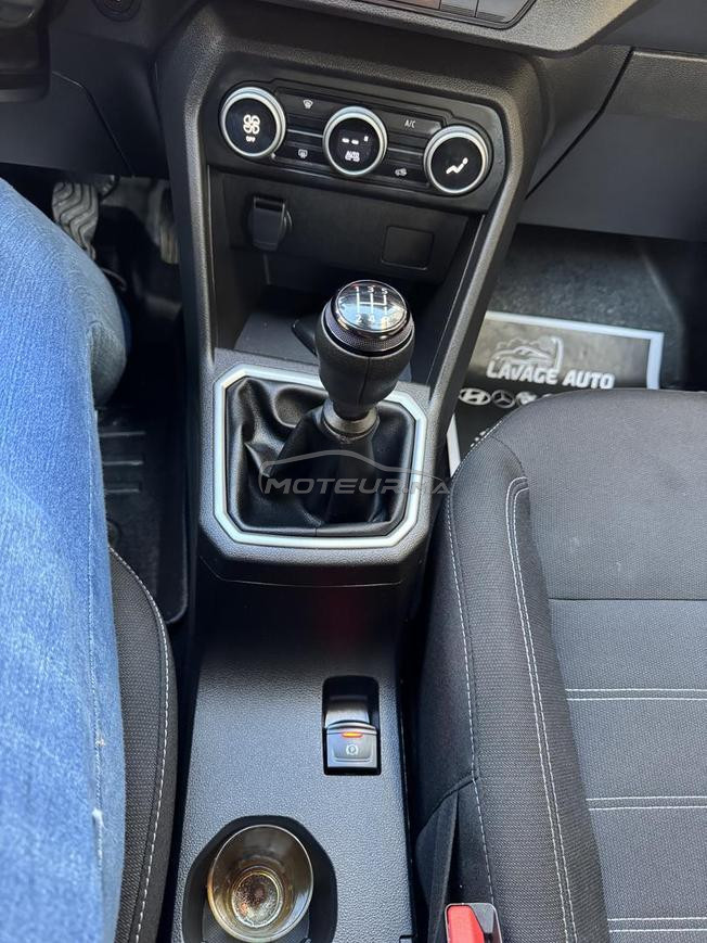 Dacia sandero tout option 3amra o ba9a jdida 