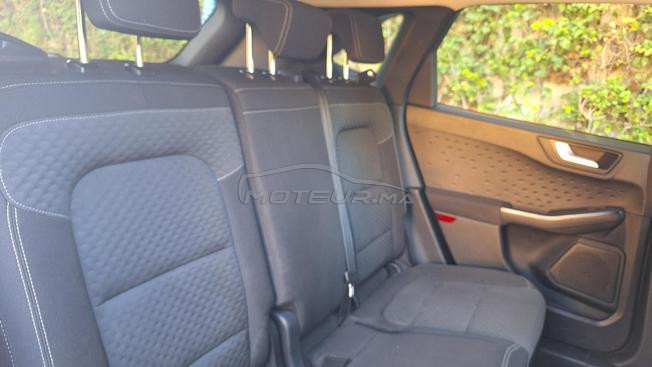 Ford Kuga 2021- Elégance, confort et performance