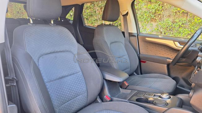 Ford Kuga 2021- Elégance, confort et performance