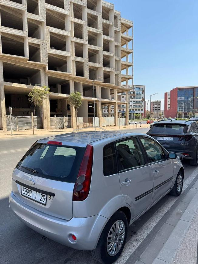 Ford fiesta ba9a n9iya 