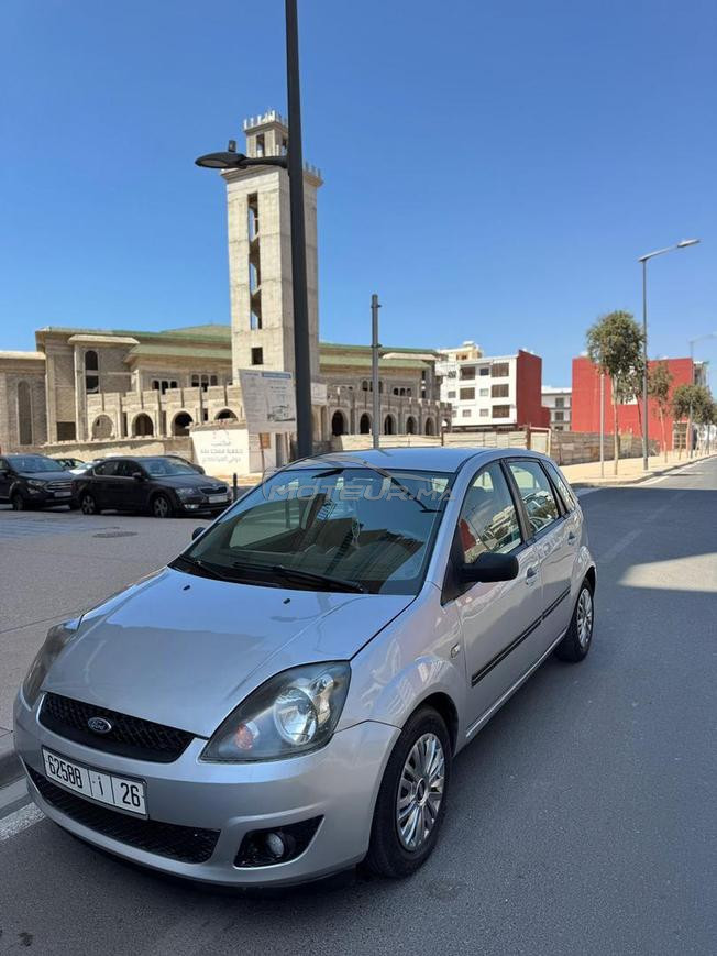 Ford fiesta ba9a n9iya 