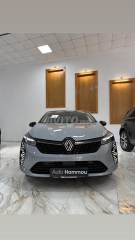 Renault Clio Essence Automatique 2025 à Rabat