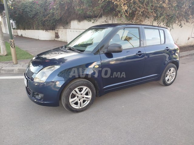 Suzuki Swift Essence  2008 à Rabat