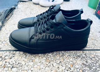 Chaussures Sabatari encore propres