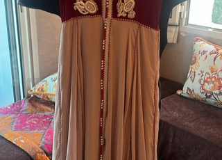 Caftan neuf jamais porté