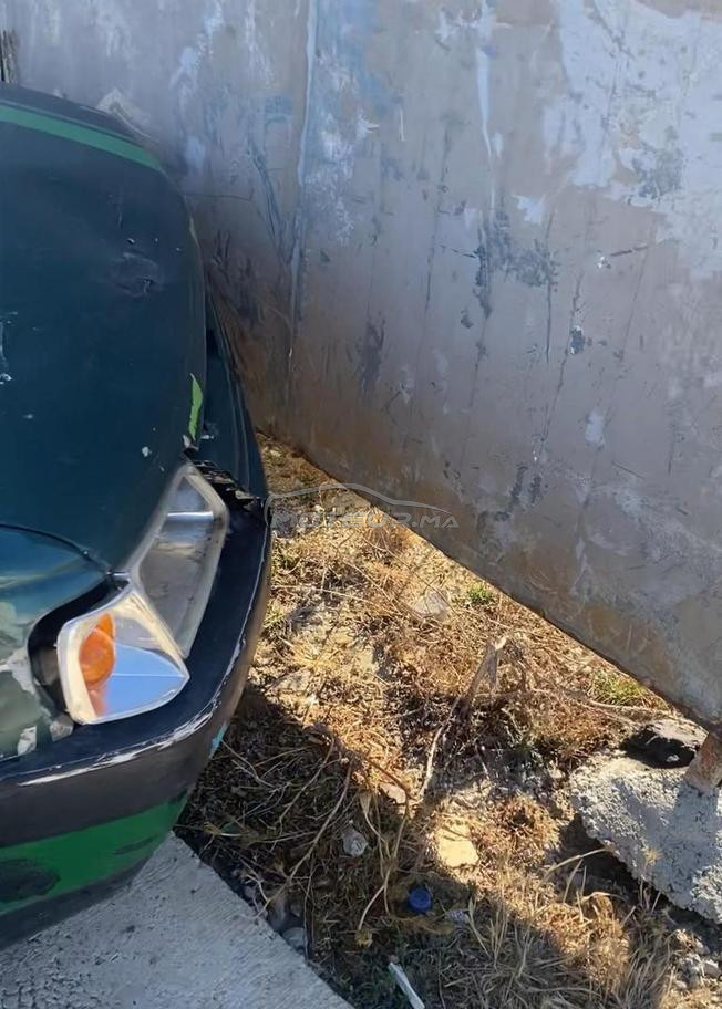 405 Peugeot accidente essence 