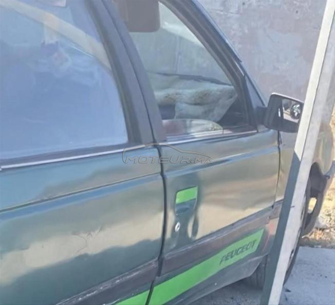 405 Peugeot accidente essence 