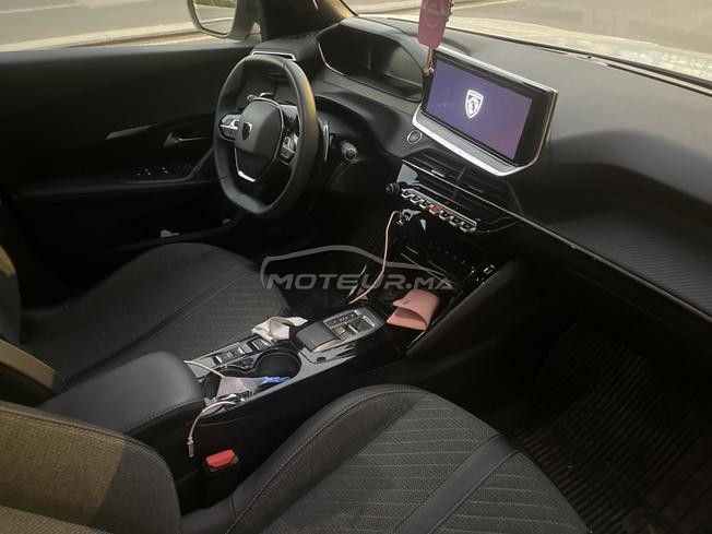 Peugeot 2008 Diesel Automatique 2024 à Agadir