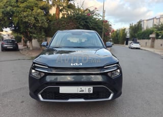 Kia Carens Diesel Automatique 2023 à Rabat