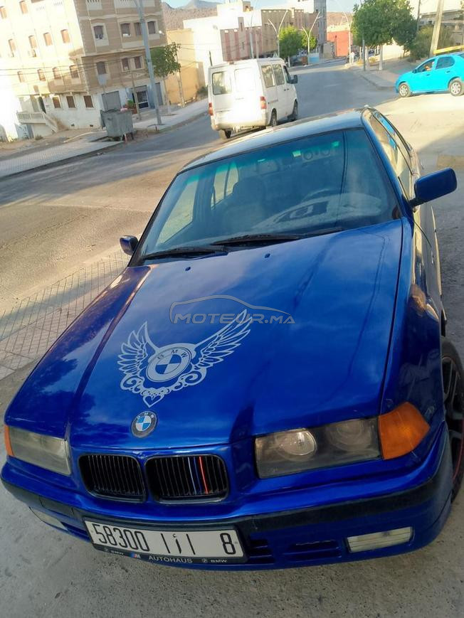 BMW i3 Essence Manuelle 1992 à Nador