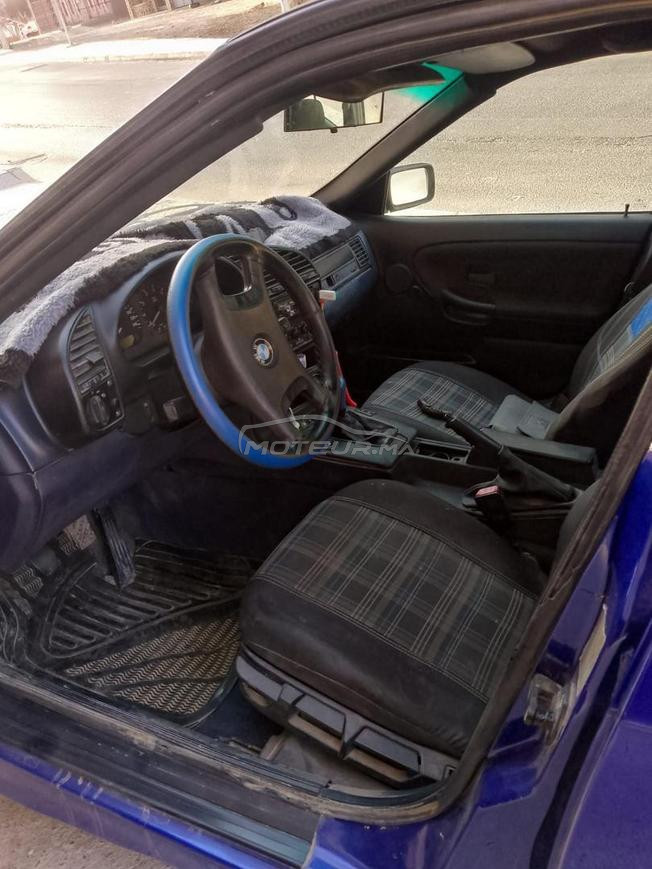 BMW i3 Essence Manuelle 1992 à Nador