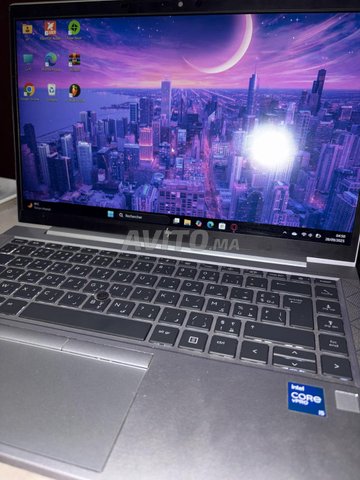 HP EliteBook 840 G8 مع معالج i5 من الجيل الحادي عشر
