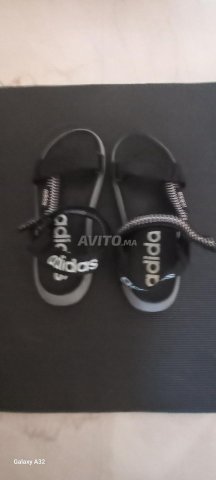 صندل أديداس أصلي