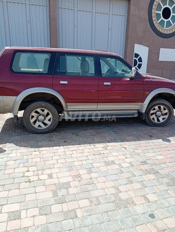 ميتسوبيشي باجيرو.  4x4