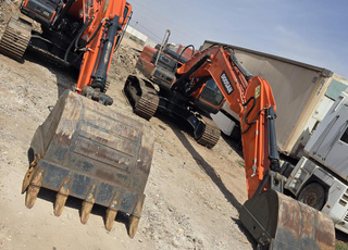 Vente deux pelles doosan 225