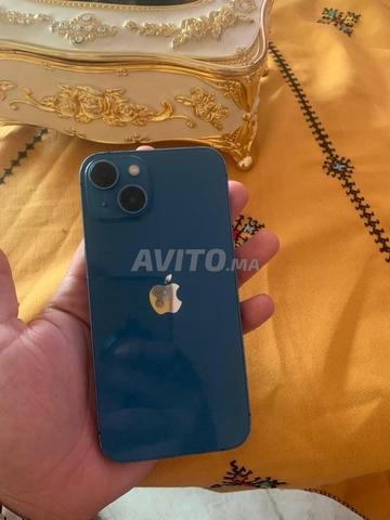 Iphone 13 très bon état jamais ouvert