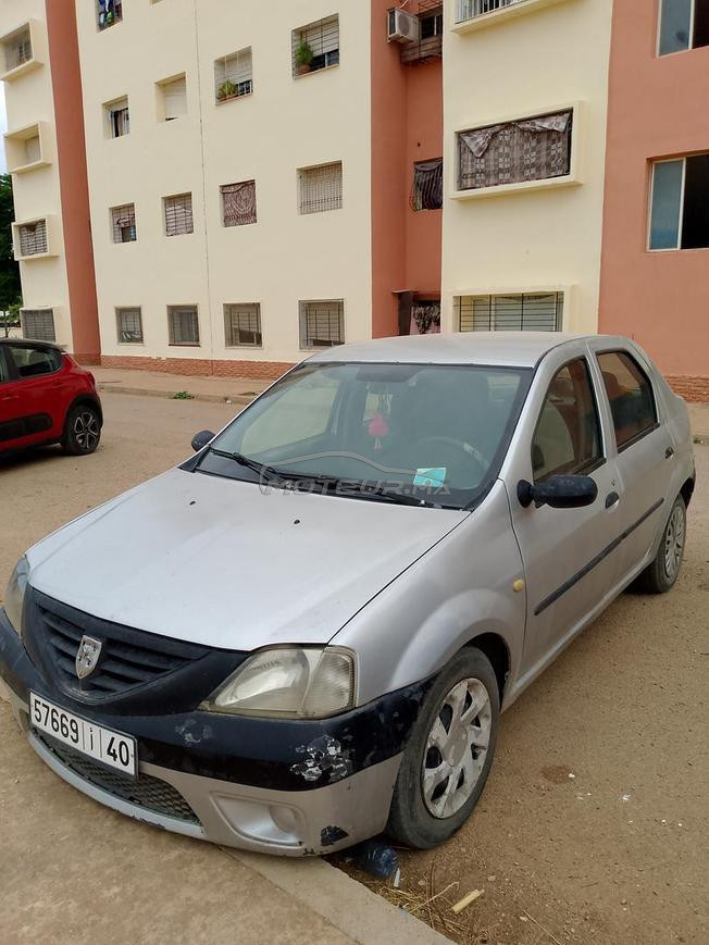 dacia Logan modèle 2006