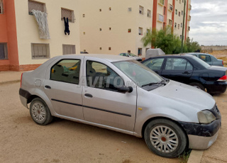 Dacia Logan modèle 2006
