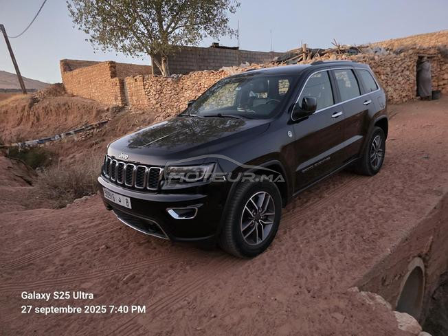 grande cherokee en parfaite état 