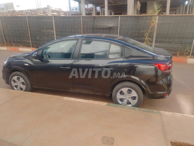 داشيا لوغان ديزل يدوية 2022 في مكناس