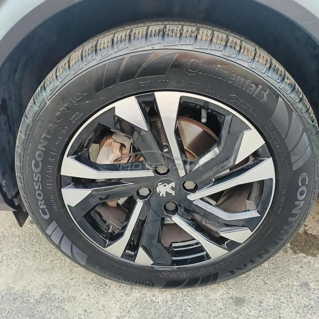Peugeot 2008 allure plus 