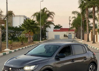 Peugeot 308 Diesel Automatique 2022 à Rabat