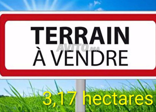 Ferme agricole magnifique de 3,17 hectares