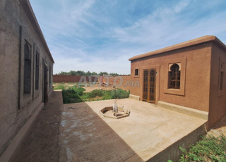 Villa style Riad et un terrain extension à vendre
