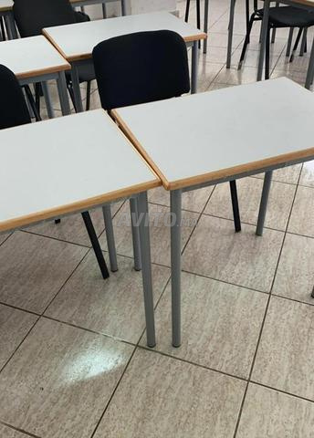 طاولة فردية مع كرسي مدرسي