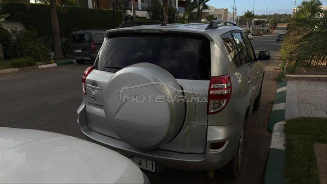 toyota rav4 très bon état  
