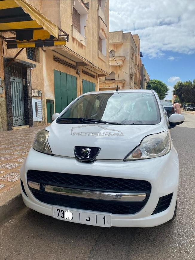 Peugeot 107 Essence Manuelle 2009 à Salé