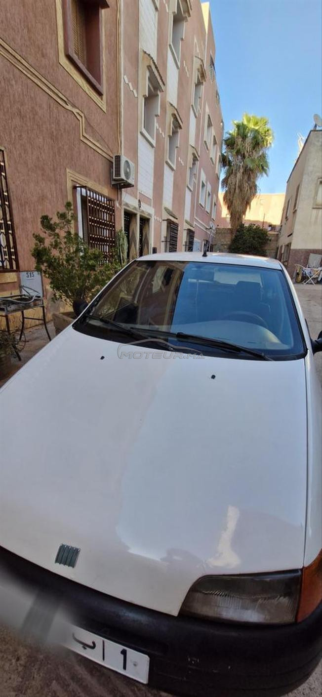 بيع  سيارة ممتازة بمدينة البروج