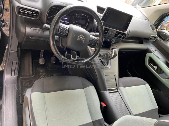Citroën Berlingo Diesel Automatique 2021 à Tanger